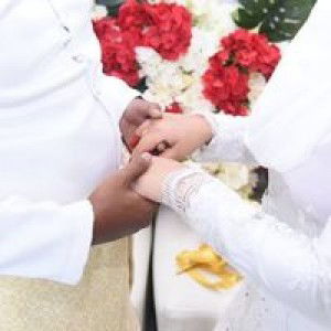 Intan Safina profile icon