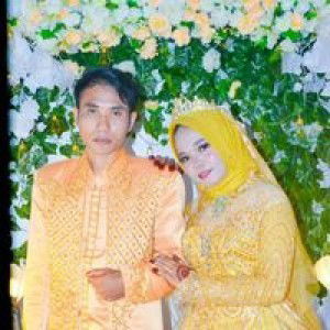 Sri Wahyuni profile icon