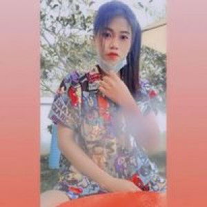 Arisara Komolperin profile icon