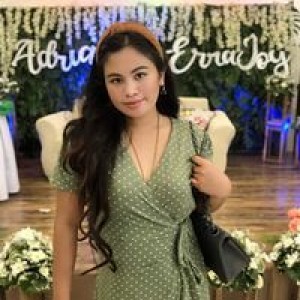 Kris Tine profile icon
