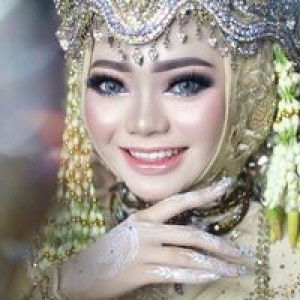 Ira Ferawati Wijaya profile icon