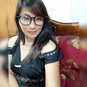 Oktrianovita Sky_Mom profile icon