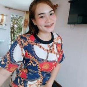 Belle Salinee profile icon