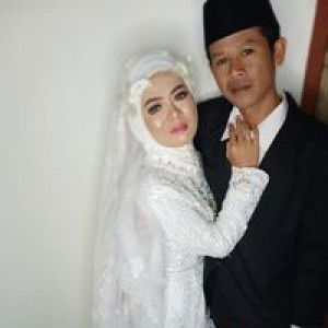 Ati Juliana profile icon