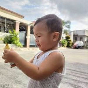 Rizza Ombrog profile icon