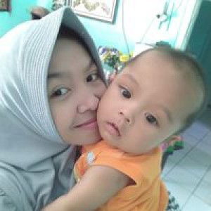 Dian Nurhasanah profile icon