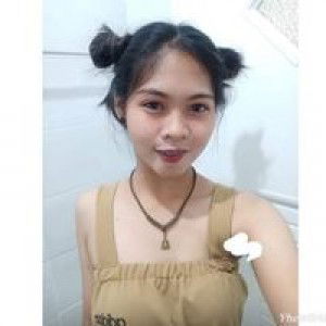 ฝน' หยี๋. profile icon