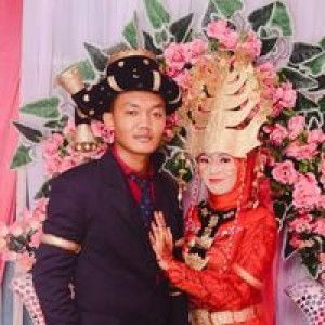 Mia Siregar profile icon