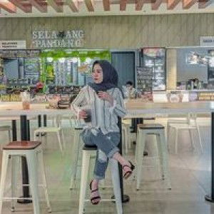 Rika Damayanti profile icon