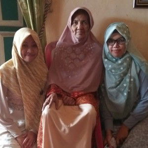 indah tian profile icon