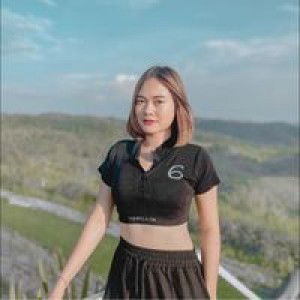 Parichat Nakul profile icon