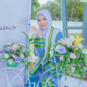 Haleemah Luhama profile icon