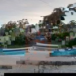 EiLuj De Leon profile icon