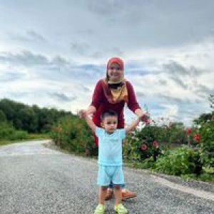 Farah Izzati profile icon