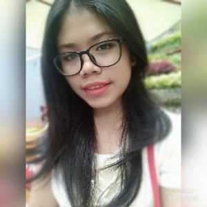 Ester mellynia sinaga profile icon