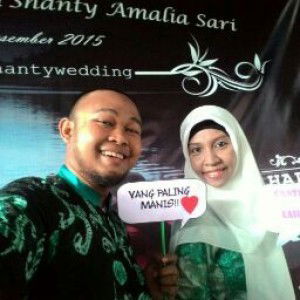 Maya Nopiasari profile icon