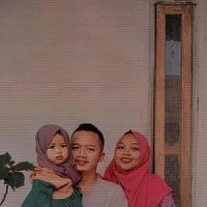 Alivya Nur Hasan Udin profile icon