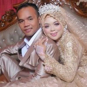 Sri Rahayu profile icon