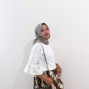 VINA HUDIN profile icon