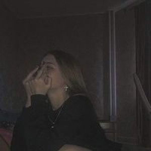 Xương Y profile icon