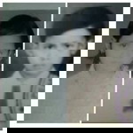 Reni Ratnasari profile icon