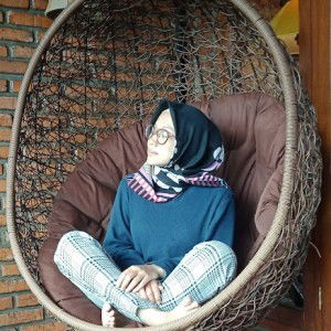 Lily Nur Fauziah Ahmad profile icon