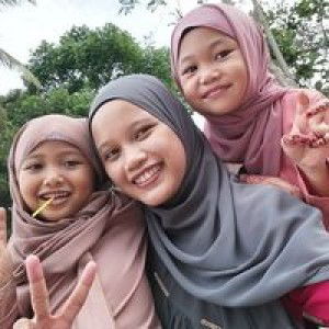 Fhee Zhah profile icon