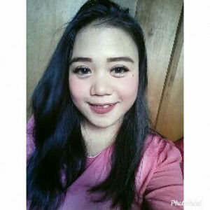 zheze zairaa profile icon