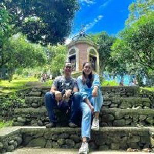 Lanie Aguirre profile icon