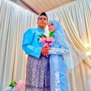 Rosmaliza profile icon