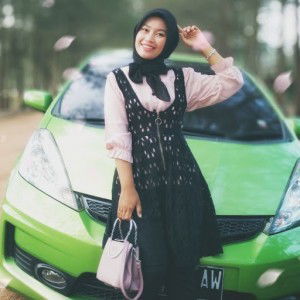 Chatijah Adha profile icon