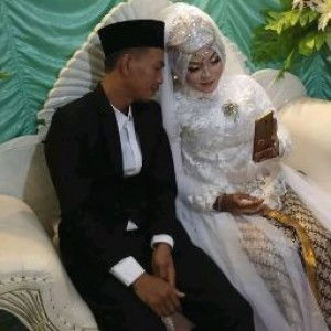 MARLINA OPIANA profile icon