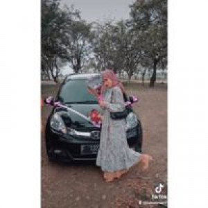 Iin Kurnia profile icon