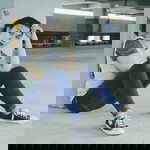 April Liana Undiani profile icon