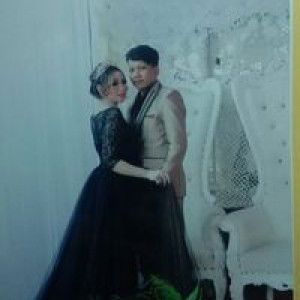 Putri Savitri profile icon