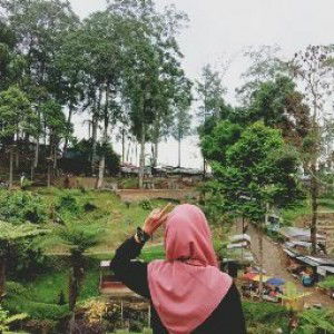 Evi Nurwana profile icon