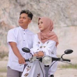 Tika Wulan profile icon