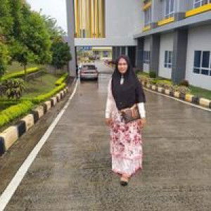 Jully Trisnawati profile icon