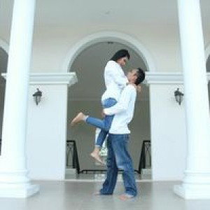 Lena Sari Dewi profile icon