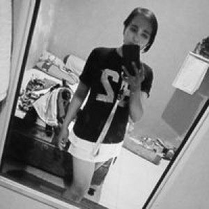 Rina Maryani profile icon