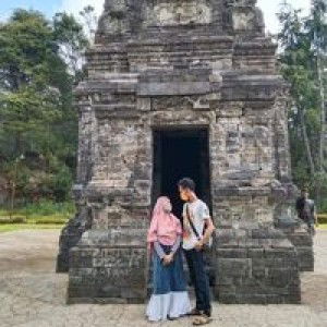 Muzdalifah profile icon