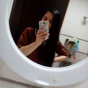 Snow Rhay Queen profile icon