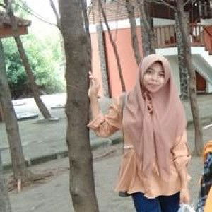 Khoirun Nisa Nisa profile icon