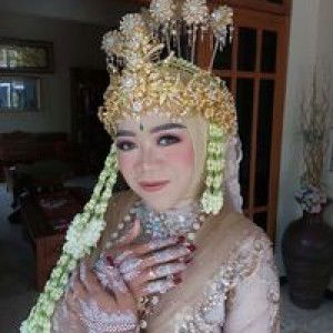 Rena Mardiana profile icon