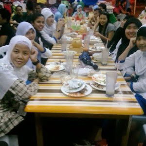 OKTAVIANA ROMADONA profile icon