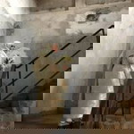 Leeya Azmi profile icon