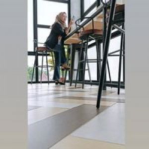 Rossiana Rian profile icon