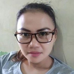 Iis Wahyuni profile icon