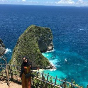 Riris Faslin profile icon