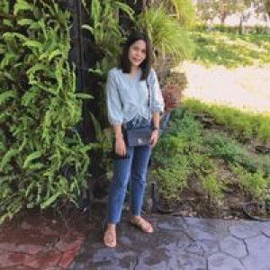 ยู นา บี profile icon